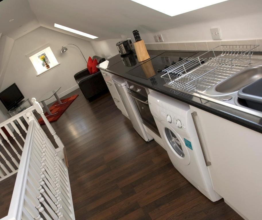 Aberdeen Serviced Apartments - The Lodge Ruang foto